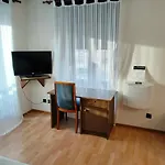 La Fontaine Hotel 3*
