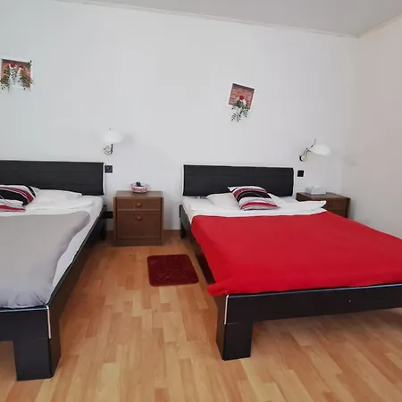 Hotel La Fontaine 3*